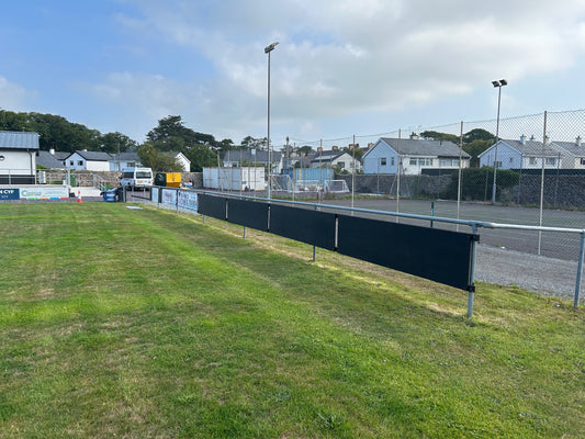 Adnewyddu Bwrdd Hysbysebu Ochr Cae / Renew Pitch Side Board